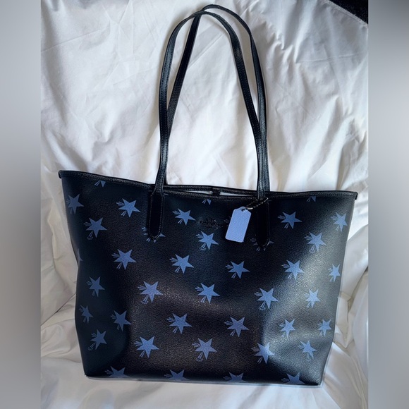 COACH NAVY BLUE / STARS TOTE - Picture 14 of 14